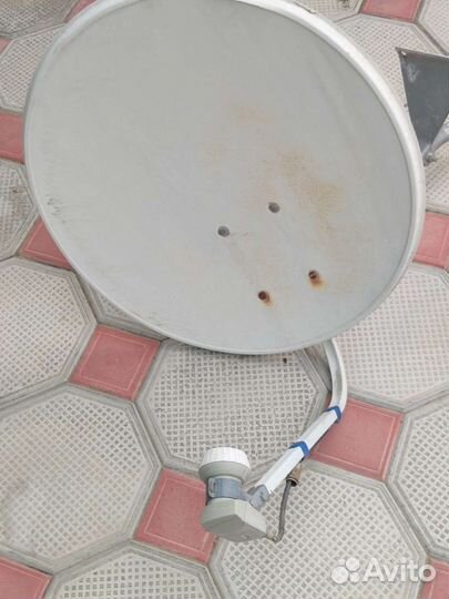 Антенна спутниковая