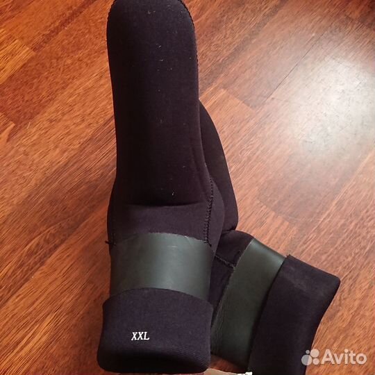Перчатки для подводной охоты