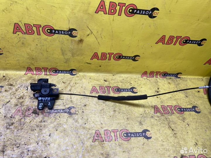 Замок багажника Nissan Fuga Y50 VQ35DE 2006