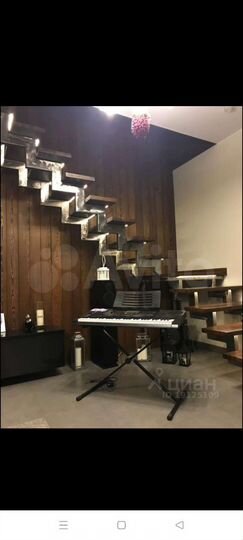 Дом 178 м² на участке 8 сот.