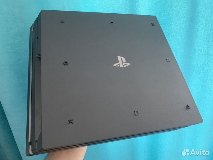 Sony PS4 Pro Limited Edition Редкая