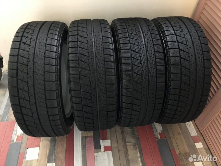 Колеса в сборе зимние r16 оригинал Kia 52910J7AA0