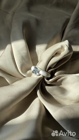 Колечко с камнем