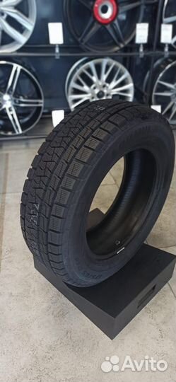 Formula Ice FR 215/65 R16