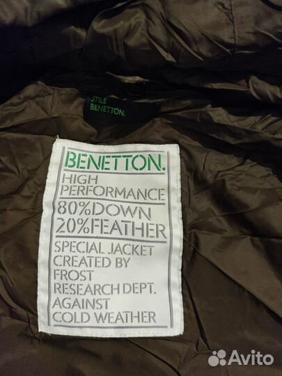 Тонкий пуховик Benetton