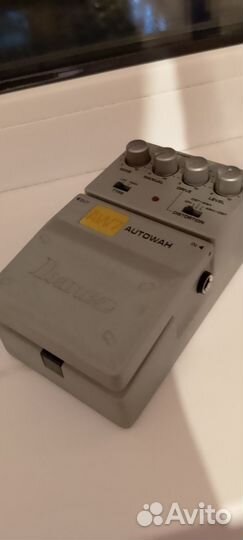 Гитарнаяпедаль эффектов