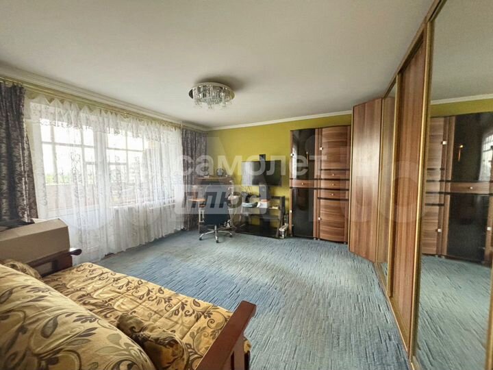 2-к. квартира, 53 м², 8/9 эт.