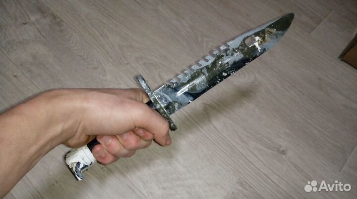 Нож М9 из дерева