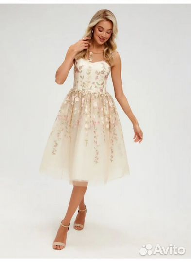 Вечернее платье