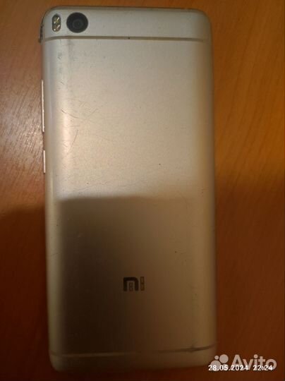Xiaomi Mi 5S, 3/64 ГБ
