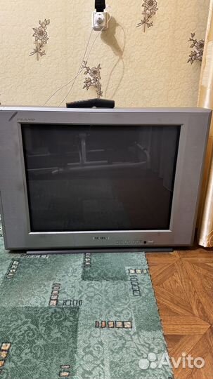 Телевизор samsung