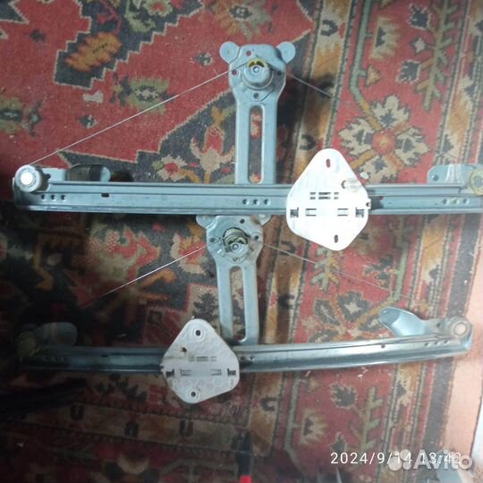 Стеклоподъемник