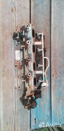 Впускной коллектор с форсунками