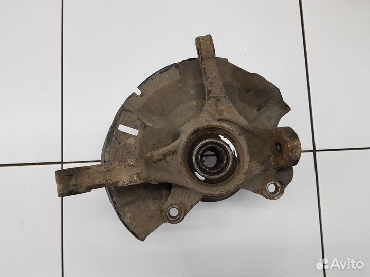 Кулак поворотный передний правый (Hyundai Solaris)