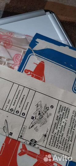 Сборная модель самолета 1:72