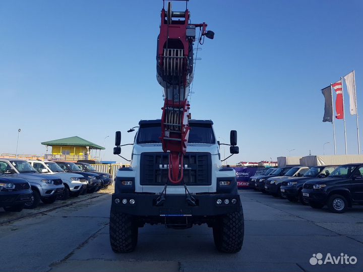 Челябинец (ЧМЗ) КС-55732-28, 2023