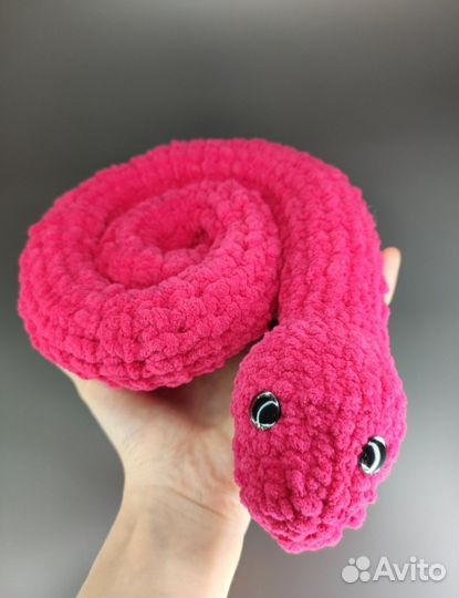 Змея вязаная