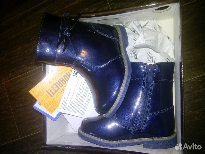 Демисезонные ботиночки новые