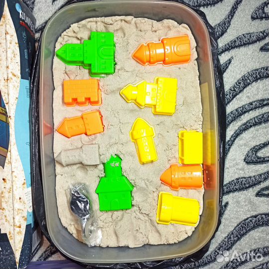 Светящийся Кинетический песок 10 фигурок