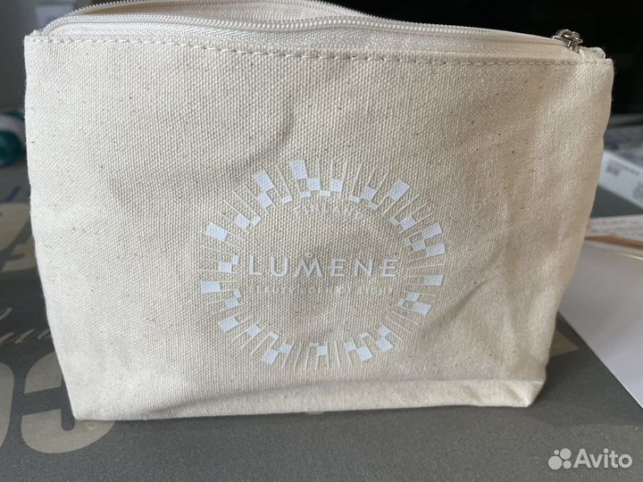 Косметика из Финляндии Lumene в фирменной сумке