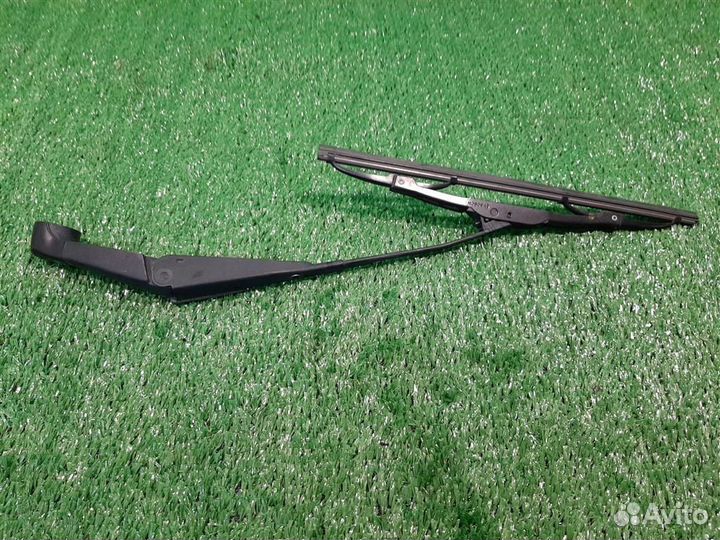 Поводок стеклоочистителя задний Honda CR-V 2 (RD5