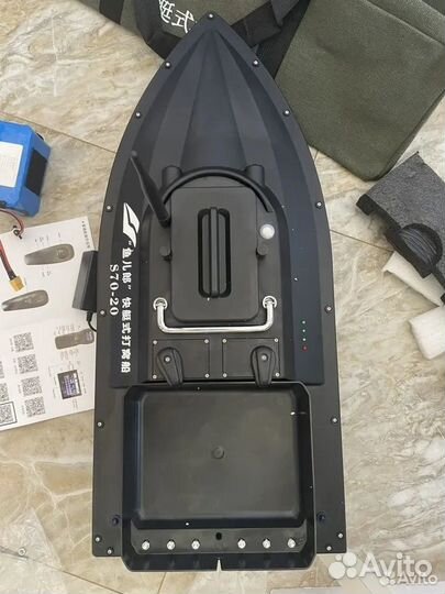 Прикормочный кораблик с GPS NEW version