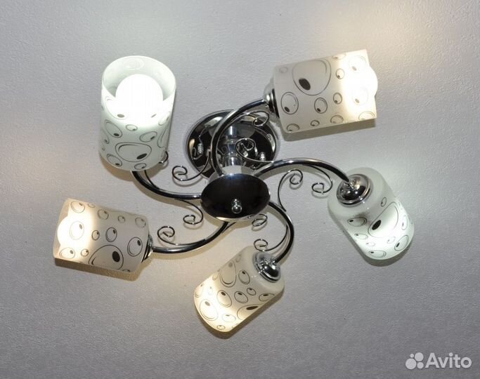 Люстра потолочная