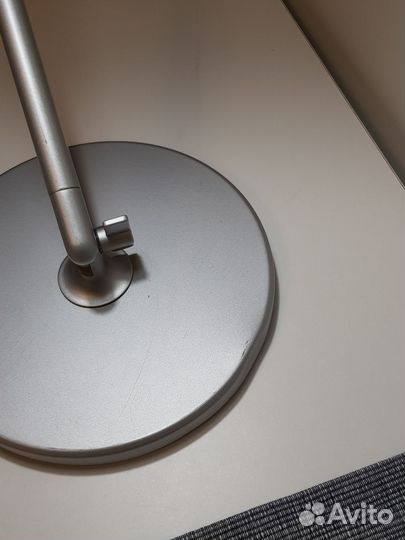 Лампа настольная