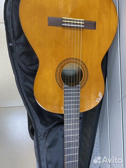 Акустическая гитара Yamaha C40