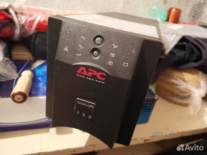 Ибп APC Smart-UPS 750 ва