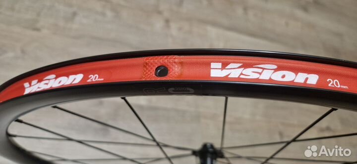 Колеса Velomann vr30 disс by Vision Италия 700/622