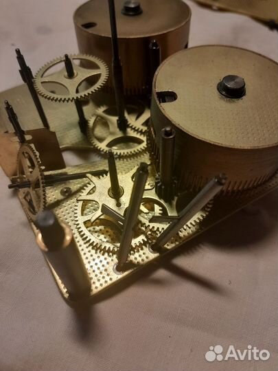 Часы с маятником ремонт и обслуживание. Выезд