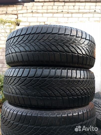 Goodyear UltraGrip Ice+ 195/55 R16 87T