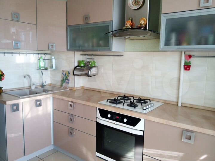 4-к. квартира, 104,4 м², 3/9 эт.