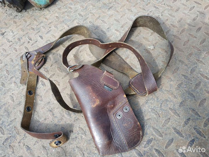 Кобура с разгрузкой кожаная