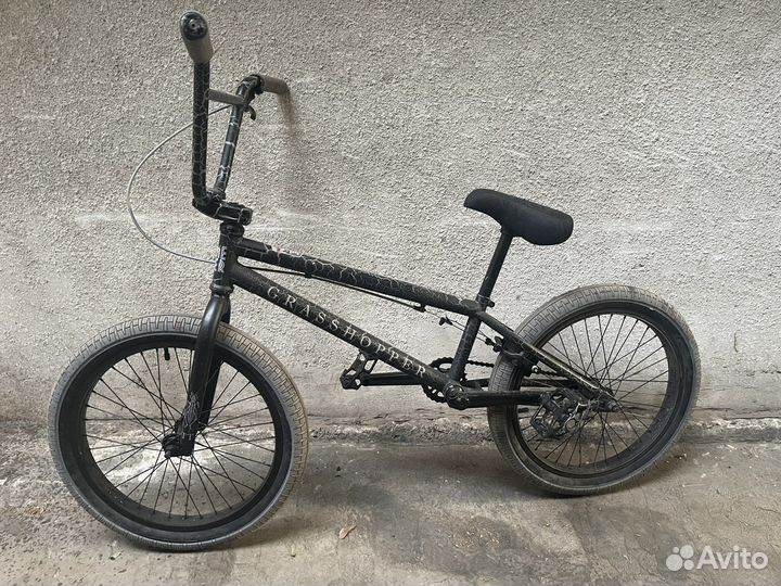 Трюковой велосипед BMX