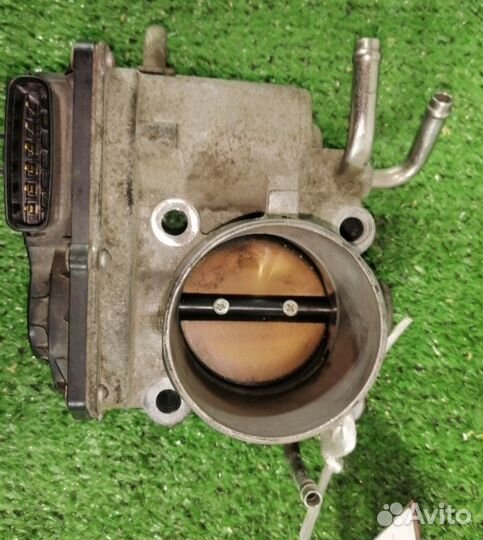 Дроссельная заслонка