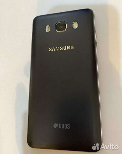 Телефон Samsung j5 2016
