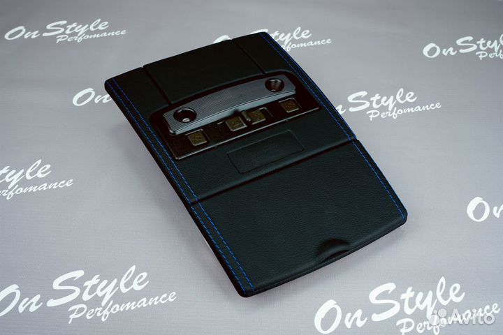 Плафон (передний) с тонированным стеклом Приора