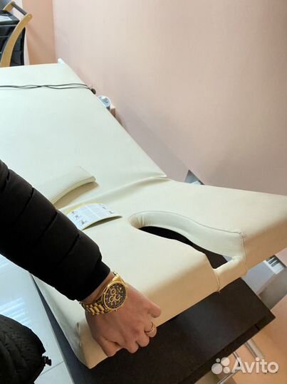 Массажный стол с электроприводом