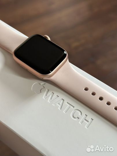 Apple watch 4