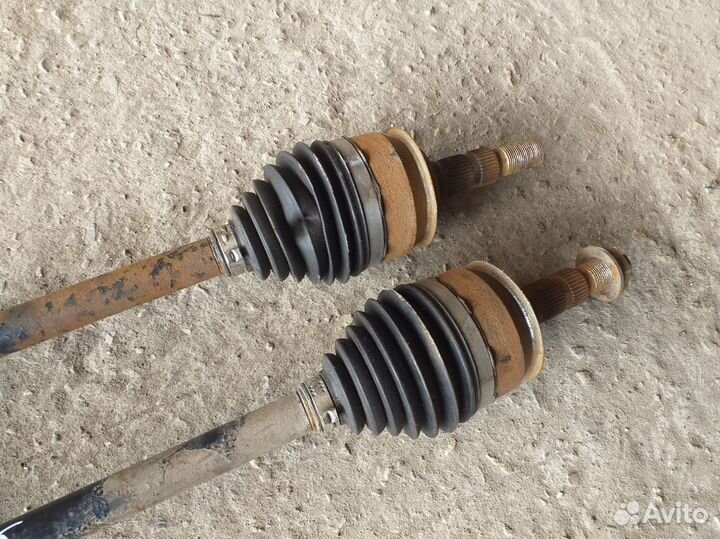 Привод передний правый Chevrolet Cruze 1.6 МКПП