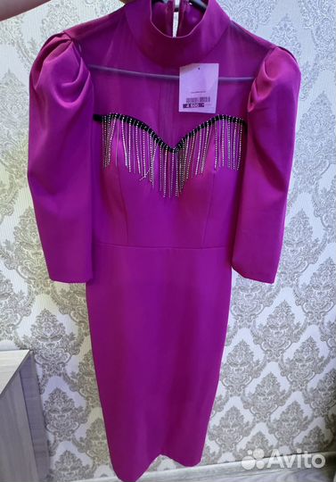 Платье женское