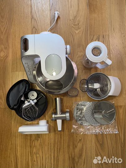 Кухонный комбайн Bosch mum5