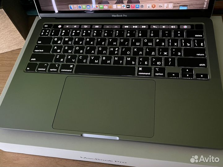 Macbook pro 13 2020 i7 Мощный