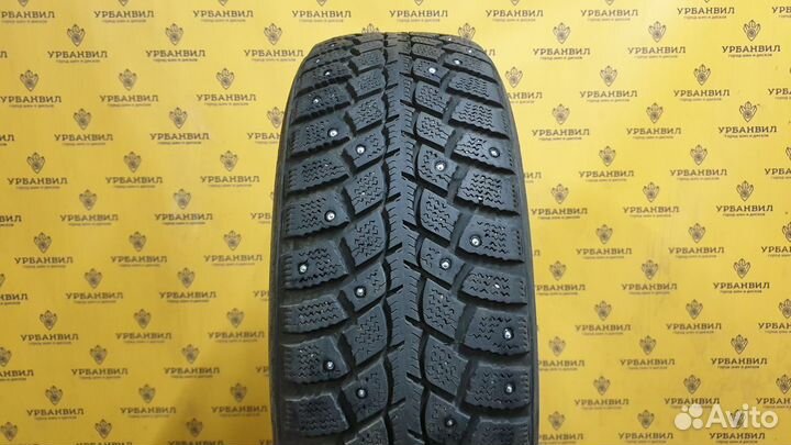Kumho I'Zen Wis KW19 215/60 R16 95
