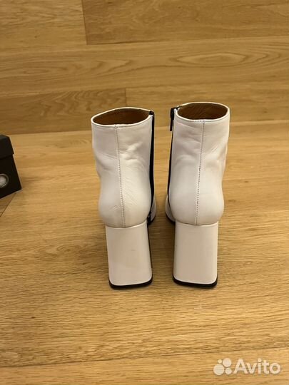 Ботильоны ash 40