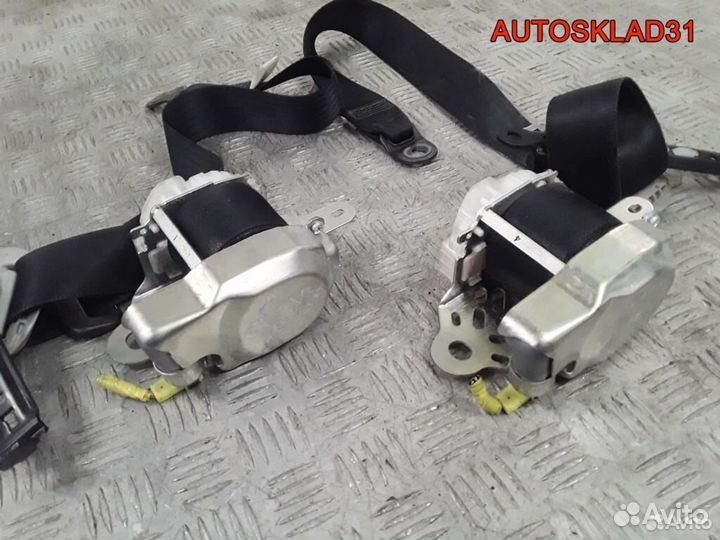 Ремени безопасности передние Toyota Corolla Verso