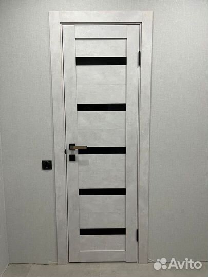 Дверь межкомнатная Техно-5 бетон снежный