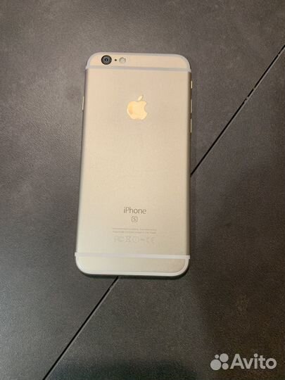 Телефон iPhone 6s